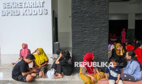 Kementerian PU Turunkan 20 Alat Berat Tangani Banjir Kudus dan Pati