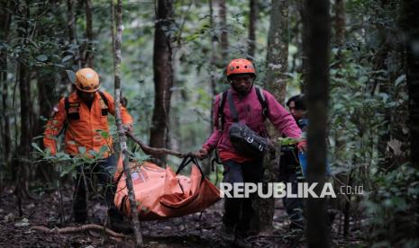 Keluarga Yoga Naufal Ungkap Momen dan Pesan Terakhir Korban Sebelum Pesawat ATR 42-500 Kecelakaan