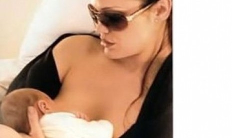 ASI Eksklusif: Mahakarya Cinta dan Perisai Paling Aman untuk Buah Hati