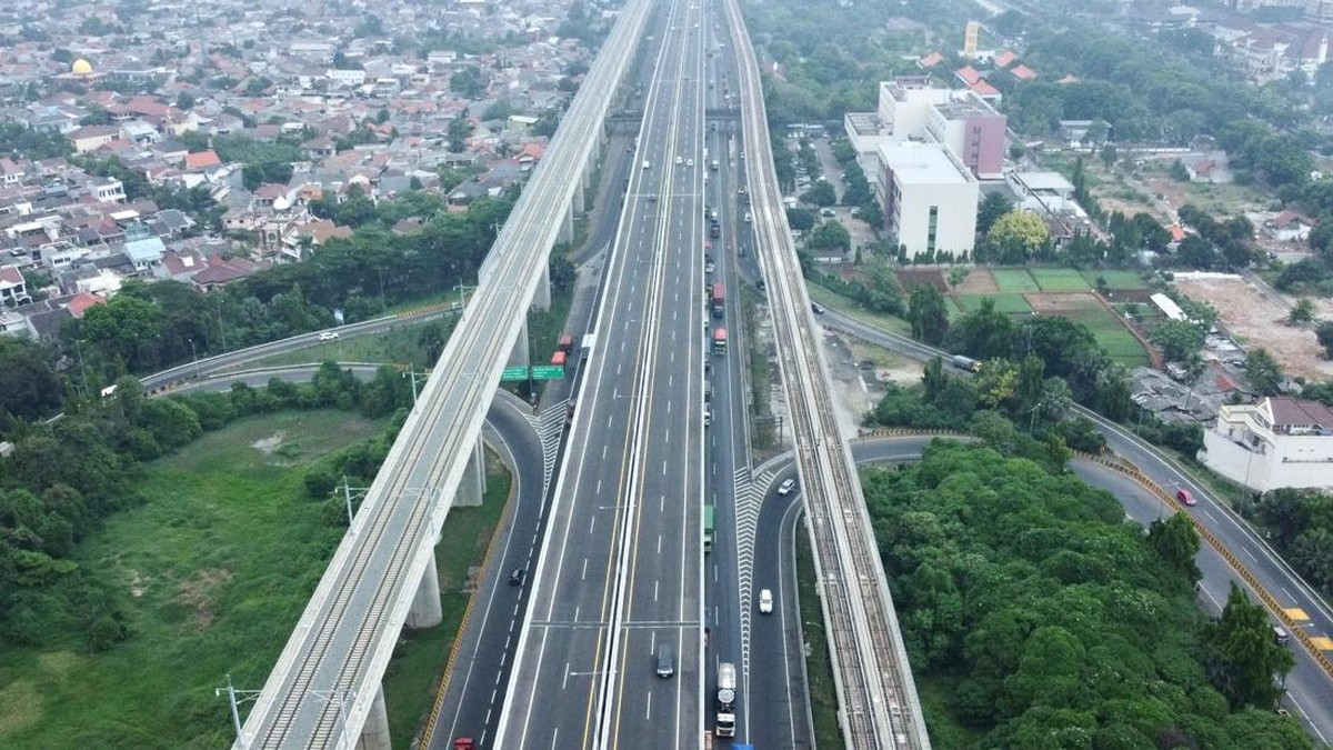 Naik Tol Baru Jakarta-Bandung Kurang dari Sejam, Gratis Lebaran 2026