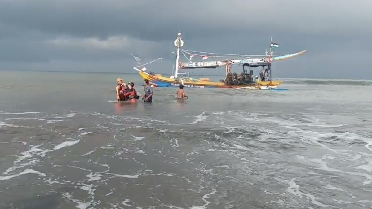 Gelombang Misterius di Selat Bali, Kapal Bisa Dihantam Ombak Tiba-Tiba