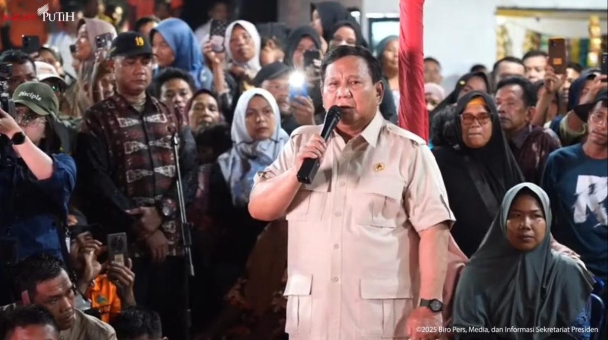 Tahun Baruan di Lokasi Bencana Sumatra, Prabowo Beri Pesan Menyentuh