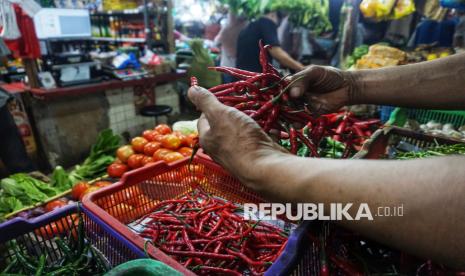 Harga Bahan Pangan Tinggi Awal Ramadhan, Telur dan Cabai Masih Naik