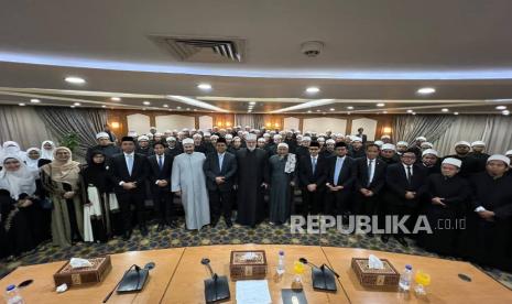 Petinggi Al-Azhar Kairo Puji Komitmen Prabowo dan Haji Isam Berhaluan Wasathiyah