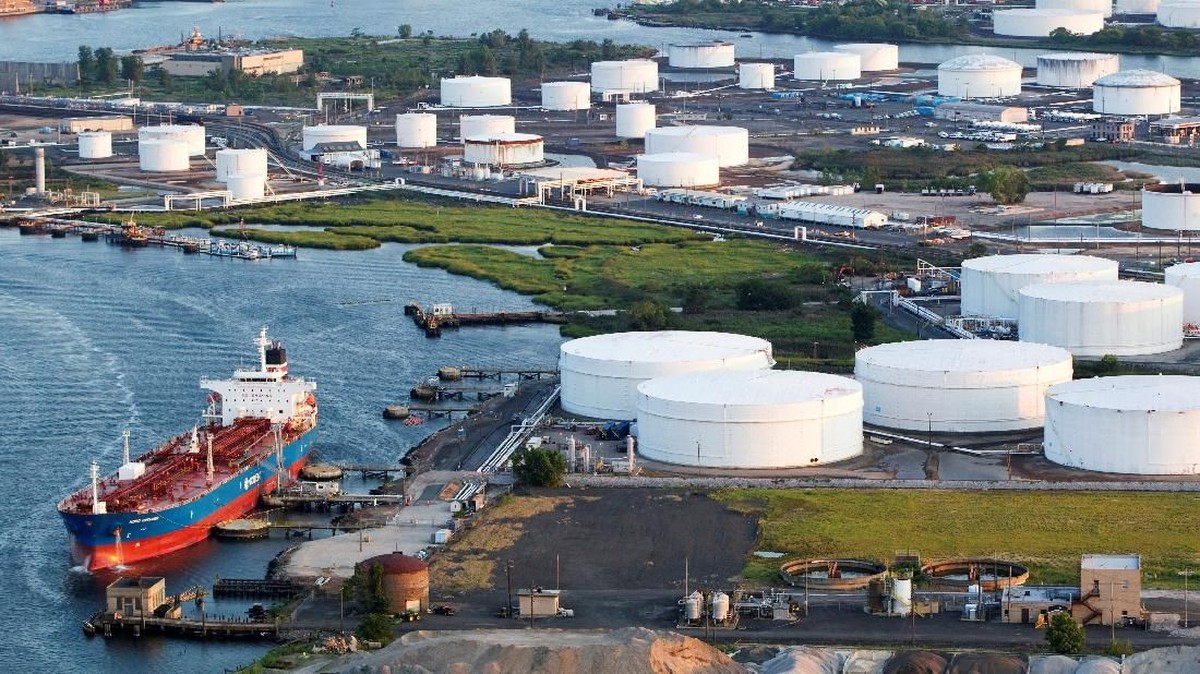 RI Sepakat Impor Energi US$ 15 Miliar dari AS, Terbesar BBM Bensin!