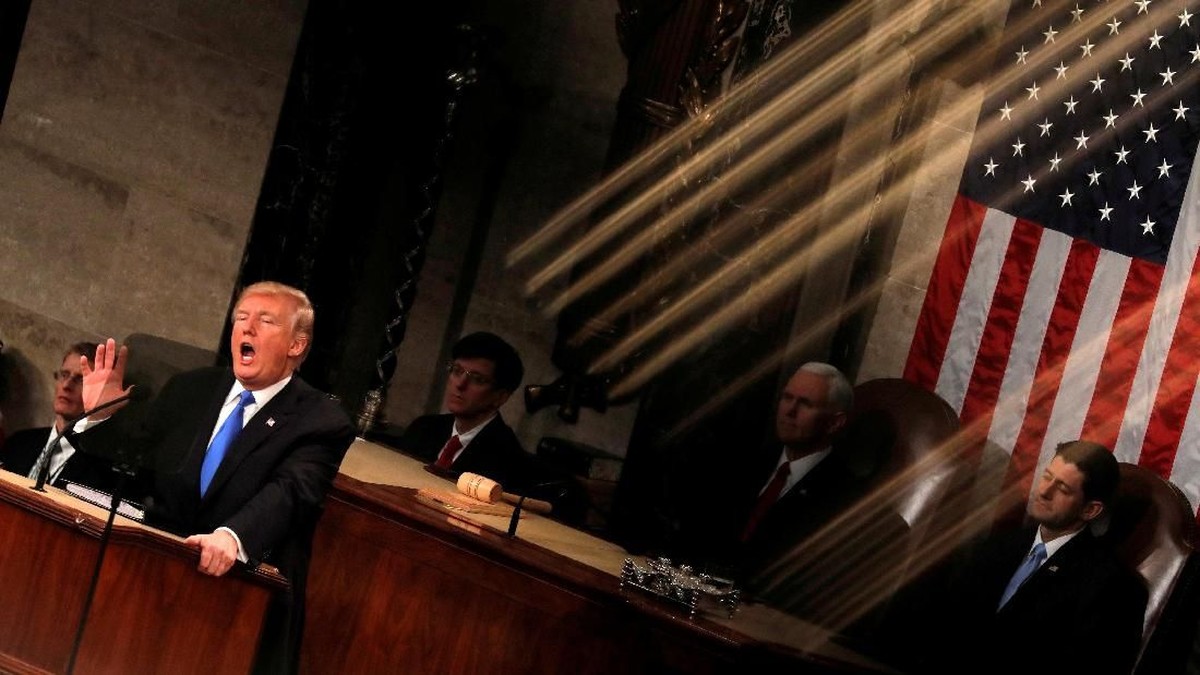 Awas Perang! Trump Kembali Warning Iran, Beri Sinyal Serangan Militer