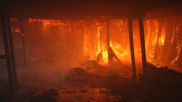 Ayah Bawa Wanita Idaman Lain, Anak Bakar Rumah Orang Tua