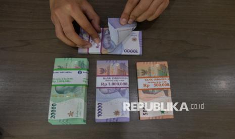 Agar THR tak Sekadar Habis untuk Lebaran, Ini Cara Mengelolanya