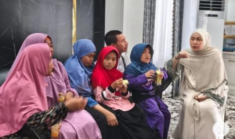 Erna Lisa Halaby Sambut Penyandang Disabilitas di Idul Fitri