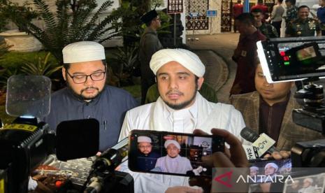 FPI Minta Prabowo Tarik Indonesia dari Board of Peace