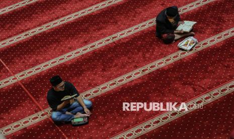 Serba-Serbi Itikaf: Definisi, Tempat dan Durasi