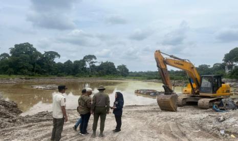 Pemprov Riau Segel Tambang Galian C Ilegal di Kampar