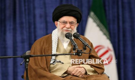 Pejabat Israel Klaim Ayatollah Ali Khamenei Tewas dalam Serangan Israel-AS