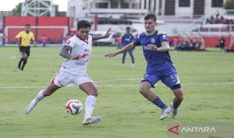 Malut United Siap Tanding Hadapi Arema FC di Kanjuruhan
