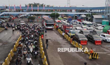 Pelabuhan Gilimanuk Macet, Menhub: Kita Sudah Siapkan Buffer Zone
