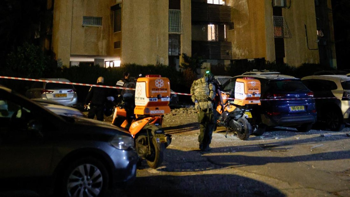 Update Terkini Perang Iran: Pabrik Gas Dirudal, Senjata AS Laris Manis