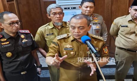 Jurnalis Protes Dilarang Meliput Pengarahan Gubernur Jateng Pasca-OTT Bupati Pekalongan