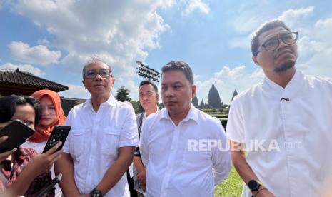 Ratusan Ribu Wisatawan Diprediksi Padati Candi Prambanan, Kapasitas Parkir Ditambah Dua Kali Lipat