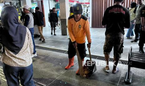 Wisatawan Membludak Saat Lebaran, Kota Yogya Siapkan 250 Petugas Kebersihan