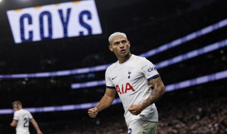Richarlison Selamatkan Tottenham dari Kekalahan Kontra Liverpool