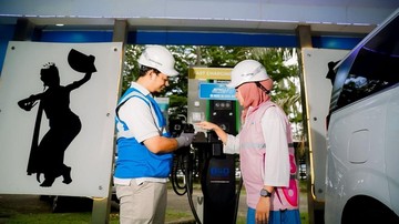 PLN Siagakan Posko 24 Jam dan SPKLU di Jalur Mudik Jawa-Bali