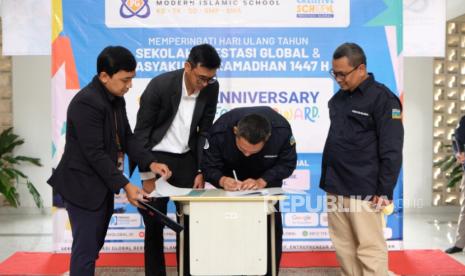 Sekola Prestasi Global-Depok Terapkan Sertifikasi Cambridge English Qualification