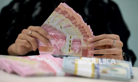 Ini Penyebab Rupiah Jatuh ke Rp 17.000 per Dolar AS