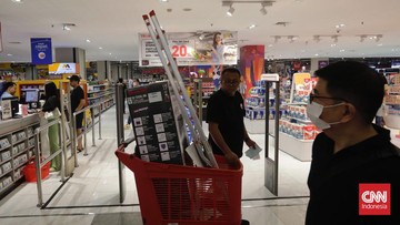 Besok Transmart Full Day Sale, Tangga Lipat Multifungsi Rp1 Jutaan