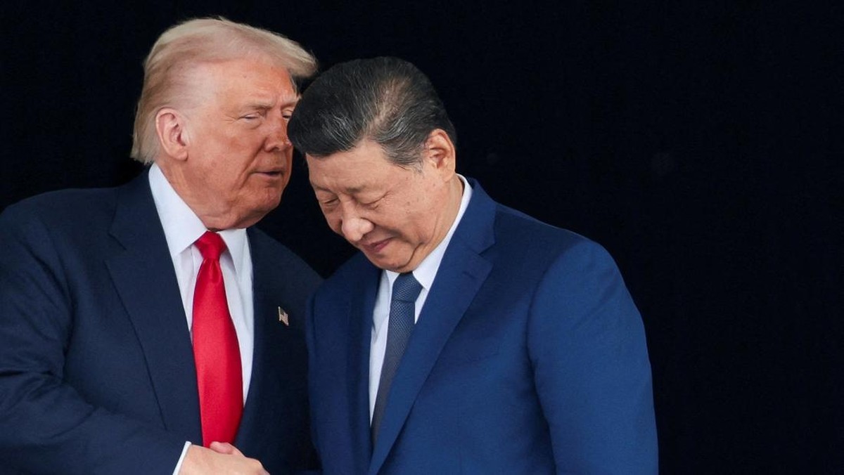 Trump Bujuk China Turun ke Hormuz, Minta Xi Jinping Kirim Kapal Perang