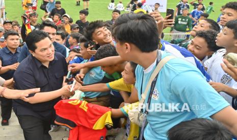 Erick Thohir Buka Turnamen Bali 7s, Diikuti Ribuan Pesepak Bola Muda dari 7 Negara