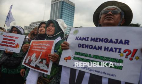 Kesejahteraan 638 Ribu Guru Madrasah Swasta Memprihatinkan, Ini Tawaran Skema Insentif dari DPR