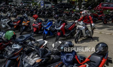 Pemprov Jateng Ancam Blokir Kendaraan Bekas tak Balik Nama pada 2027