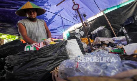 Harga Plastik Melejit, Bisnis Ramah Lingkungan Malah Ketiban Untung