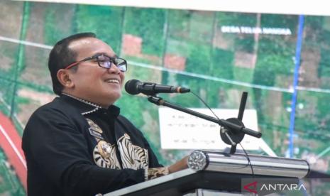 Pemkab Kubu Raya Gandeng Berbagai Pihak Perbaiki Rumah di Bantaran Sungai