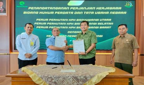 Kejari Banyuwangi dan KPH Banyuwangi Raya Sinergi Tangani Masalah Hukum Hutan