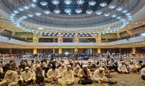 Haul ke-7 KH Muhammad Arifin Ilham di Sentul Jadi Momentum Perkuat Zikir dan Persatuan Umat