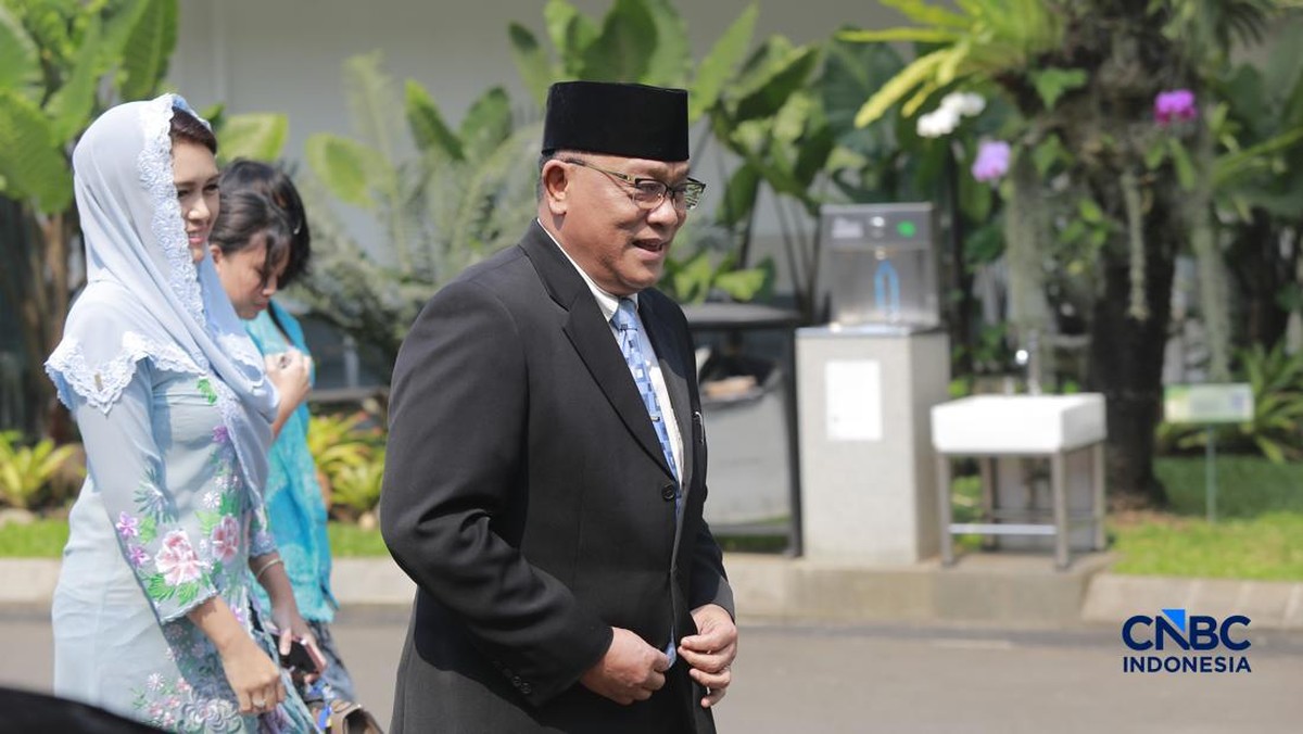 Jumhur Hidayat Tiba di Istana Kepresidenan, Bakal Jadi Menteri LH?