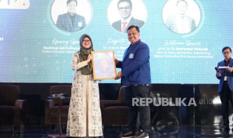 Seminar Nasional FTI UBSI Bahas Peran AI untuk Lompatan Transformasi Digital