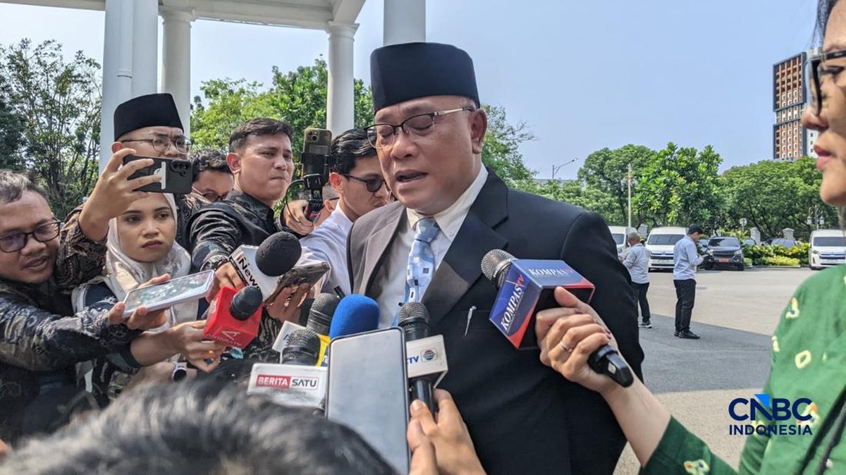 Sah! Bos Buruh Jumhur Hidayat Jadi Menteri LH Gantikan Hanif Faisol