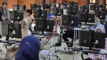 2 Wanita Diduga Joki UTBK Ditangkap: Pakai HP Jadul, Incar Kedokteran