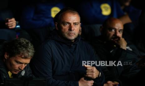 Barcelona Makin Jauhi Madrid Setelah Libas Espanyol, Flick: Gelar Belum Aman