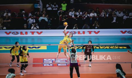 Laga Sengit Final Four Proliga Surabaya, Electric PLN Mobile Tumbangkan Pertamina Enduro 3-2