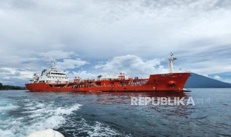 Perkuat Ketahanan Energi Nasional, Armada Laut Pertamina Patra Niaga Jaga Distribusi BBM di Maluku