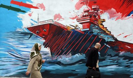 Kapal Tanker Iran Abaikan CENTCOM, Berhasil Tembus Blokade dan Sampai di Teluk Persia