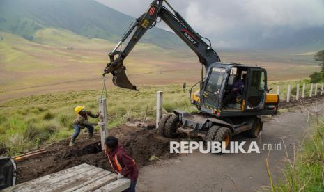 Penataan Kawasan Wisata Kaldera Tengger Ditargetkan Rampung Oktober 2026