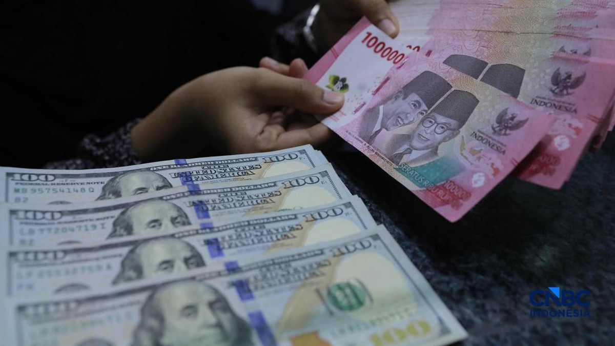 Prabowo Ternyata Pantau Dolar Rp17.400, Begini Penjelasan Bos BI