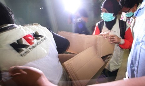 KPK Geledah Rumah Pengusaha Heri Black di Kasus Korupsi Bea Cukai