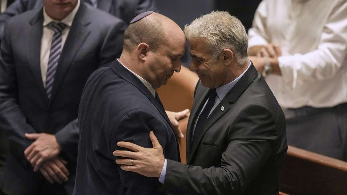 Israel “Pecah” dari Dalam, Eks PM Bersatu Gulingkan Netanyahu