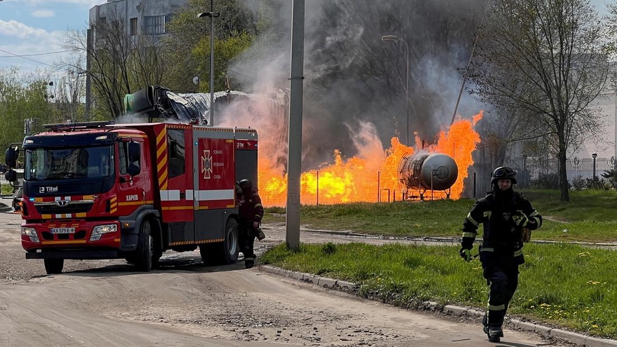 Breaking: Putin Ngamuk Tembak 1.500 Drone dan 56 Rudal ke Kyiv Ukraina