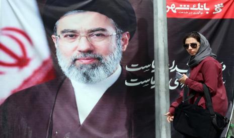 Mojtaba Khamenei Tegaskan Iran akan Pertahankan Kedaulatan Teknologi Nuklir dan Rudal